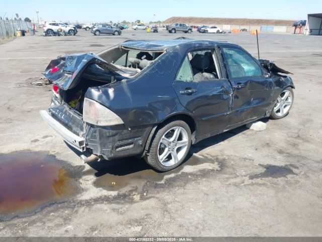 2005 LEXUS IS 300 JTHBD192950101406 Photo 3