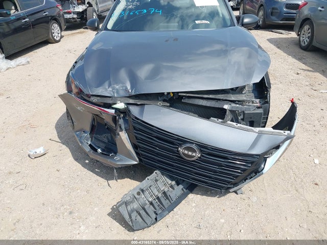 Nissan 2024 2024 1N4BL4DV6RN370937 Image 13