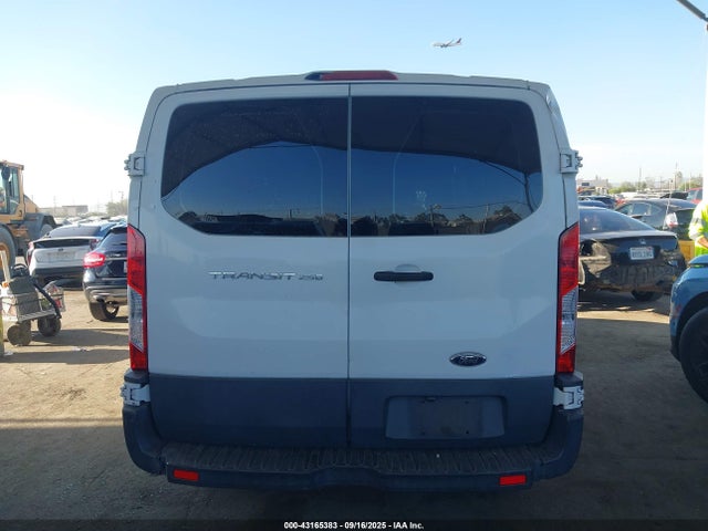 Ford Transit 2015 1FTNR1ZM7FKA89554 Image 16