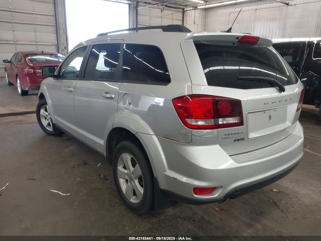 2011 DODGE JOURNEY 3D4PH1FG1BT559549 Photo 2