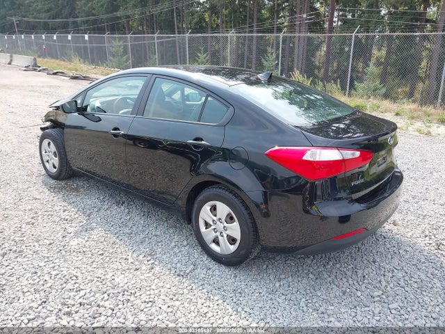 KNAFK4A62E5065499 KIA Forte
