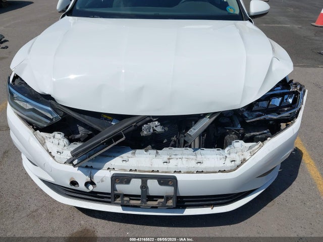 3VWC57BU8KM208275 Volkswagen 1.4 tsi