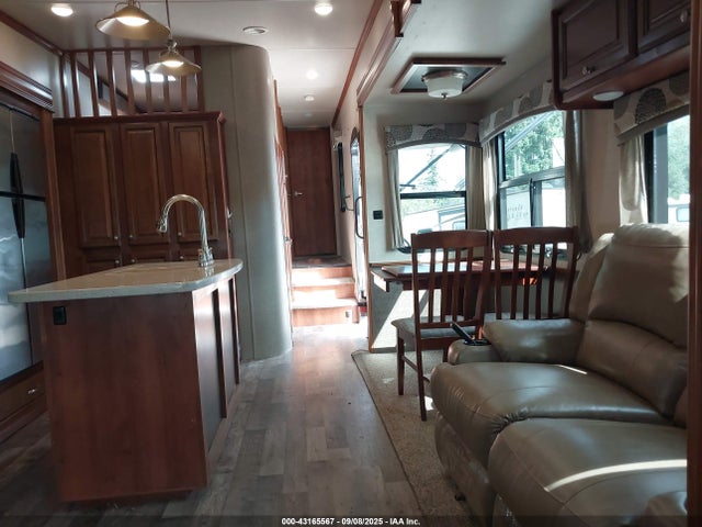 5SFBG4223JE363274 Heartland Rvs 2018