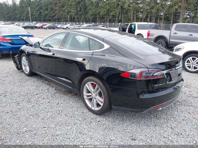 2013 TESLA MODEL S 5YJSA1CN6DFP19862 Photo 2