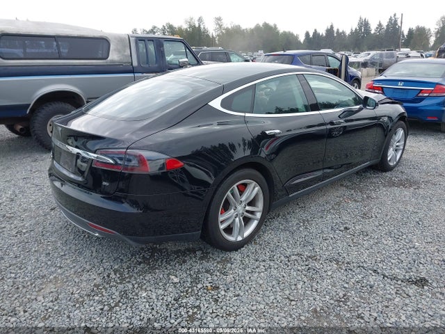 2013 TESLA MODEL S 5YJSA1CN6DFP19862 Photo 3