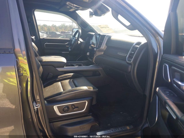 Auction sale of the 2021 Ram 1500 Laramie  4x4 5'7 Box, vin: 1C6SRFJT8MN602073, lot number: 43165601