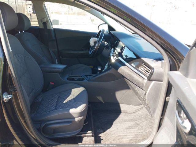 2022 KIA NIRO PLUG-IN HYBRID KNDCM3LD3N5546285 Photo 4