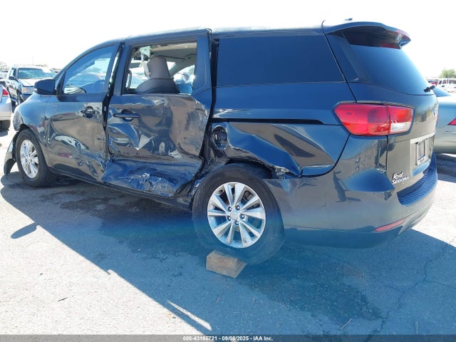 KNDMB5C17H6221696 KIA Sedona