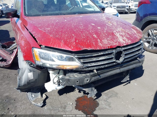 3VWD67AJ2GM245483 Volkswagen 1.4t
