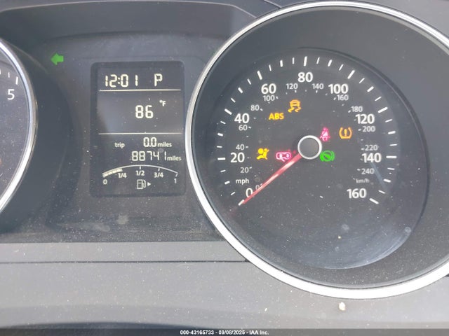 3VWD67AJ2GM245483 Volkswagen 1.4t