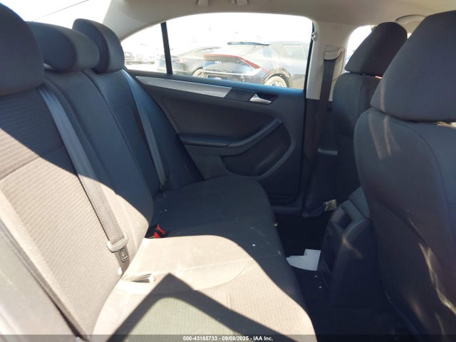 3VWD67AJ2GM245483 Volkswagen 1.4t
