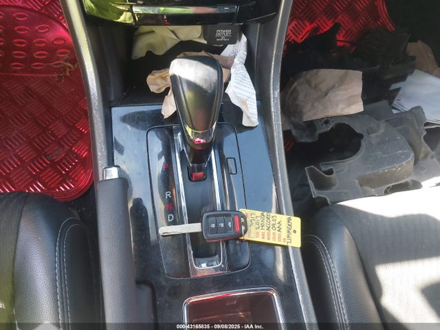 1HGCR2F58HA174374 Honda k24w1