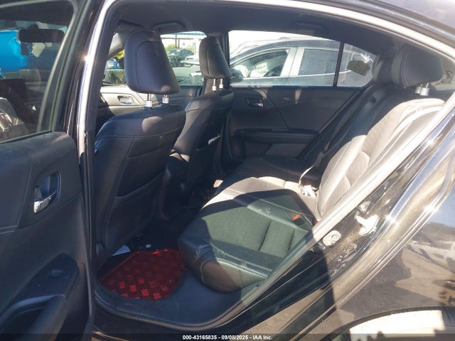 1HGCR2F58HA174374 Honda k24w1