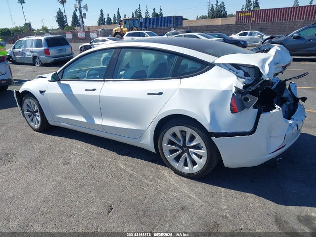 2022 TESLA MODEL 3 5YJ3E1EA5NF324883 Photo 2