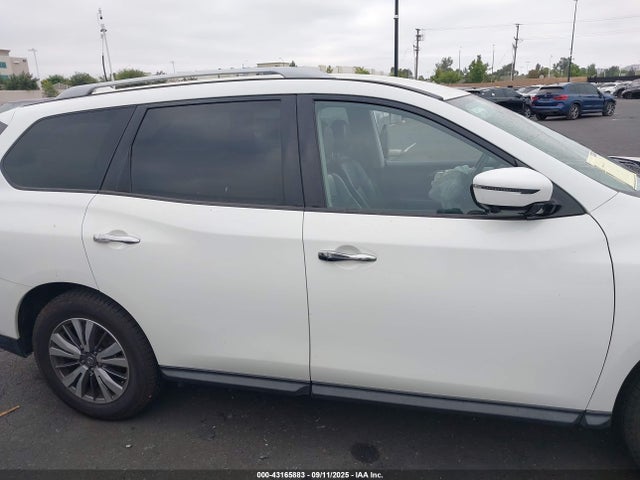 Nissan 2020 2020 5N1DR2CM3LC578156 Image 14