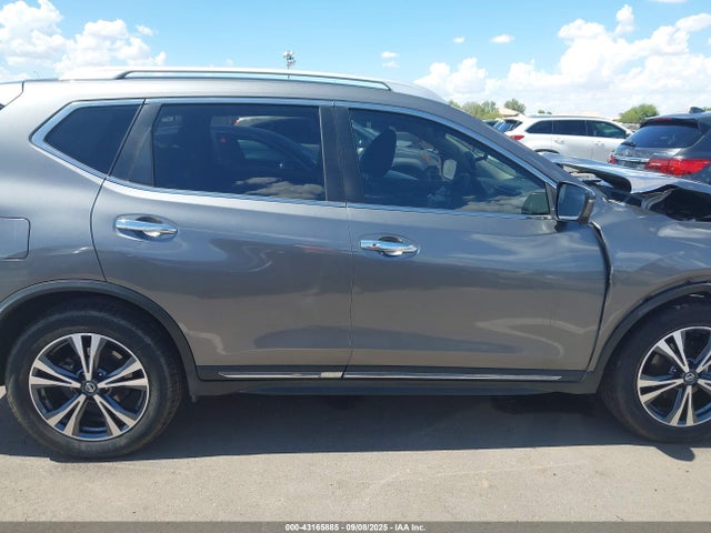Nissan 2017 2017 JN8AT2MT2HW382136 Image 14