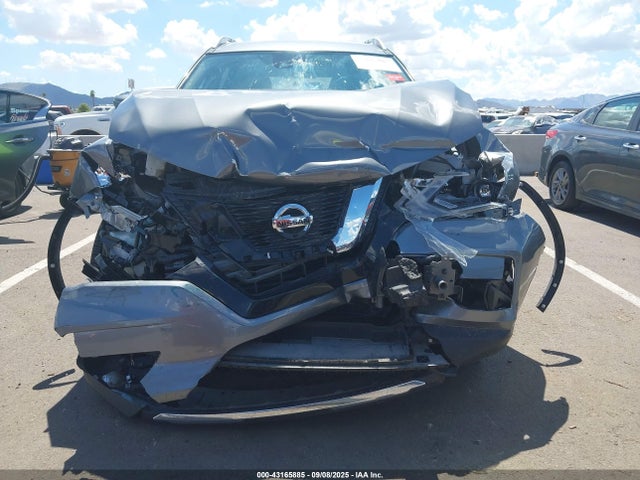 Nissan 2017 2017 JN8AT2MT2HW382136 Image 6