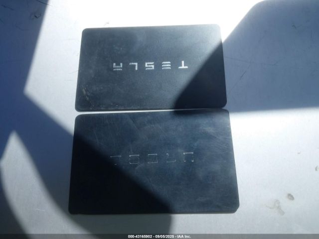 2022 TESLA MODEL Y 7SAYGDEE6NF423753 Photo 10