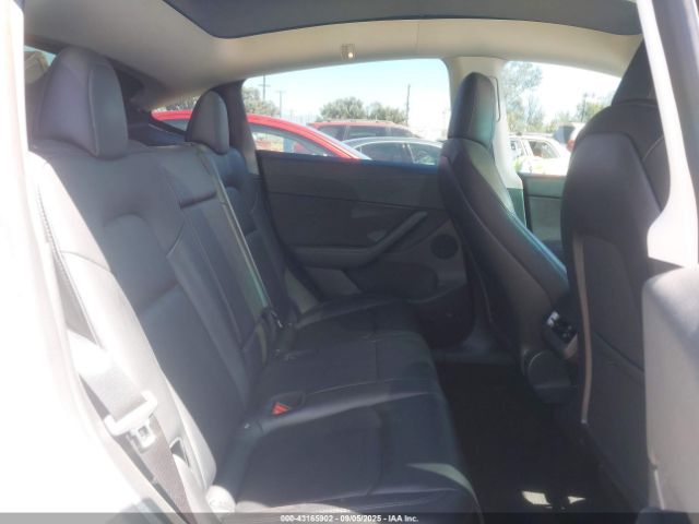 2022 TESLA MODEL Y 7SAYGDEE6NF423753 Photo 7