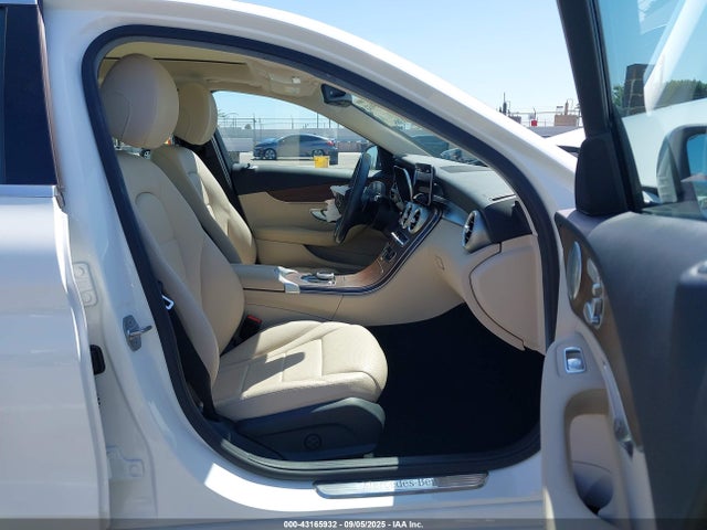 Mercedes-Benz m264 2021 W1KWF8DBXMR607906 Image 5