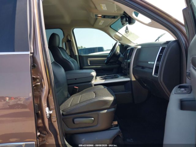 2018 RAM 1500 1C6RR6LT6JS127189 Photo 4