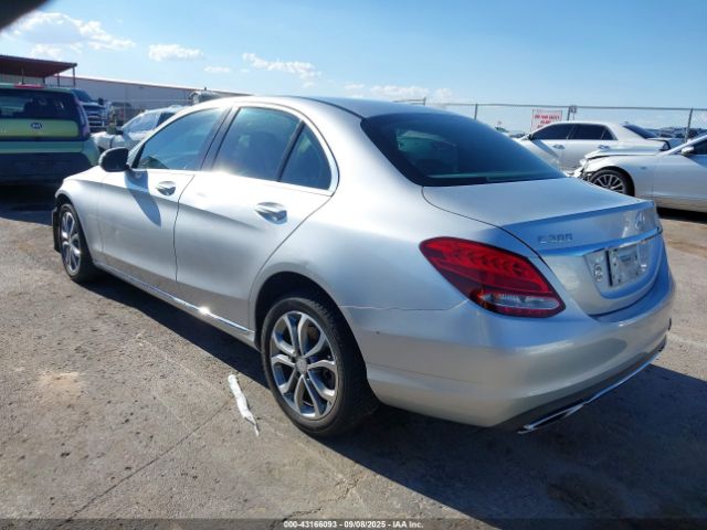 2015 MERCEDES-BENZ C 300 55SWF4KB4FU007430 Photo 2