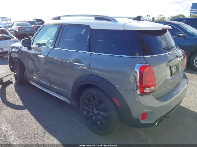 2018 MINI COUNTRYMAN WMZYT3C32J3E93412 Photo 2