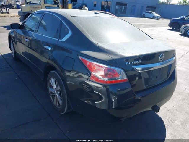 Nissan 2015 2015 1N4AL3AP1FC185908 Image 3