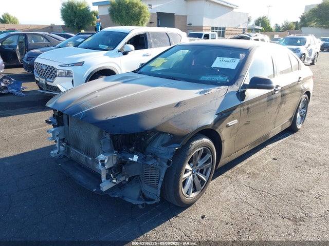 BMW 528I 2015 WBA5A5C59FD517688 Image 2