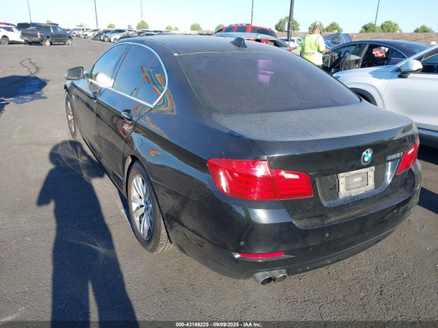 BMW 528I 2015 WBA5A5C59FD517688 Image 3