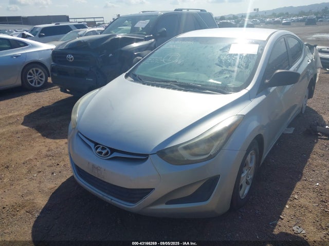 Hyundai dohc mpi nu 2014 5NPDH4AE8EH522171 Image 2
