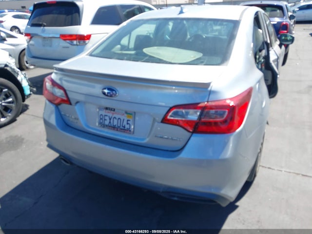 4S3BNAR6XK3004534 Subaru u5