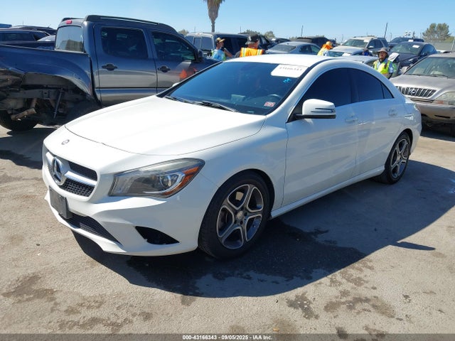 Mercedes-Benz 2014 2014 WDDSJ4EB7EN067511 Image 2