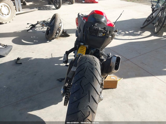 Ducati 2018 2018 ZDMAAEDT7JB027337 Image 6