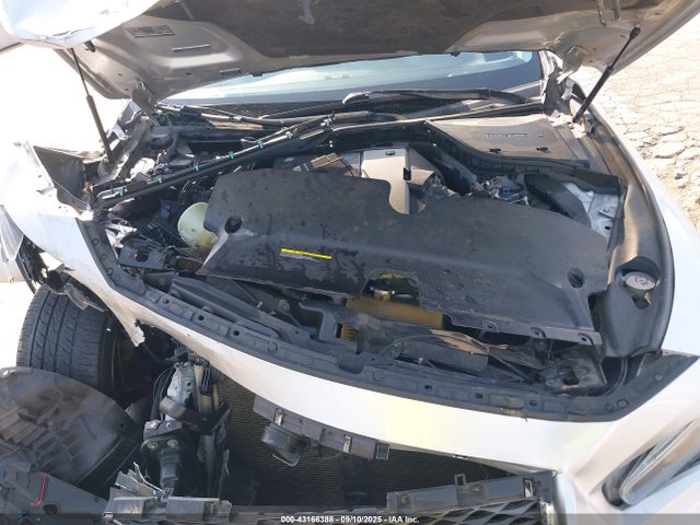 Infiniti 2015 2015 JN1BV7AP8FM343772 Image 10