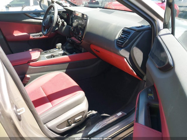 2T2GKCEZXSC048711 Lexus a25a-fxs