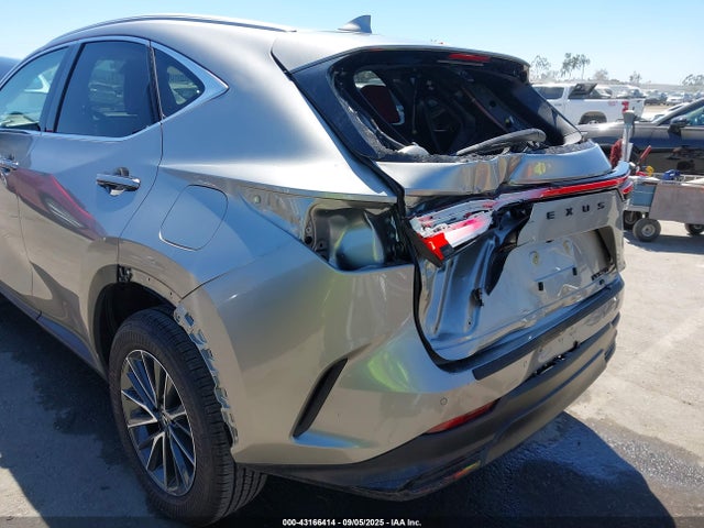 2T2GKCEZXSC048711 Lexus a25a-fxs