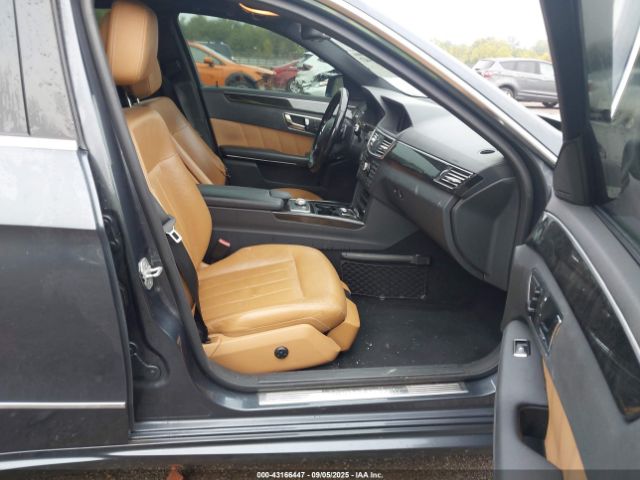 2010 MERCEDES-BENZ E 550 WDDHF7CB9AA027075 Photo 4