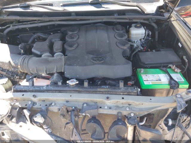 2018 TOYOTA 4RUNNER JTEBU5JR2J5524175 Photo 9