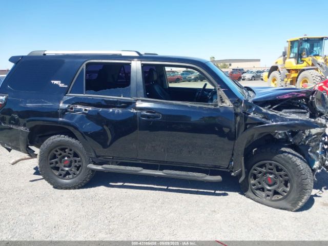 2018 TOYOTA 4RUNNER JTEBU5JR2J5524175 Photo 5