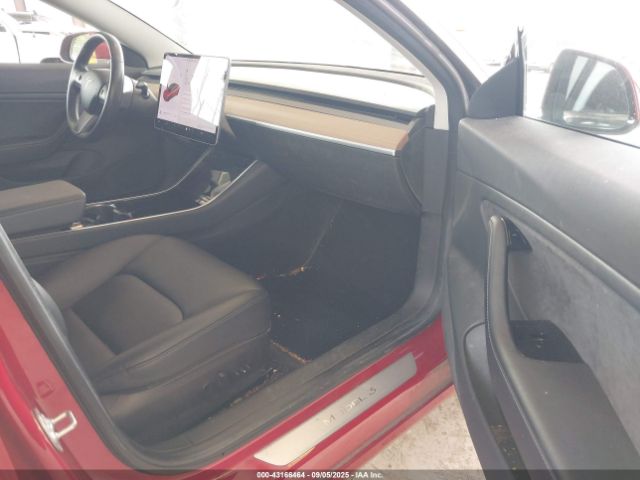 2018 TESLA MODEL 3 5YJ3E1EA5JF019247 Photo 4