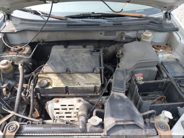 2004 MITSUBISHI OUTLANDER JA4LX31F04U042979 Photo 9