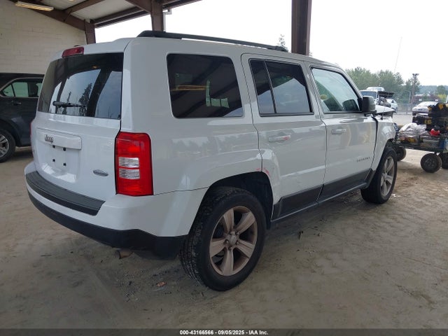 Jeep 2017 2017 1C4NJRFB5HD135799 Image 4
