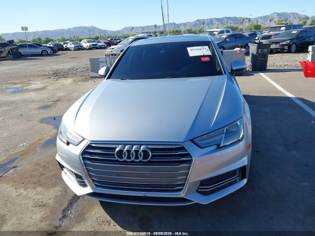 Audi A4 2018 WAUKMAF43JA029014 Image 12