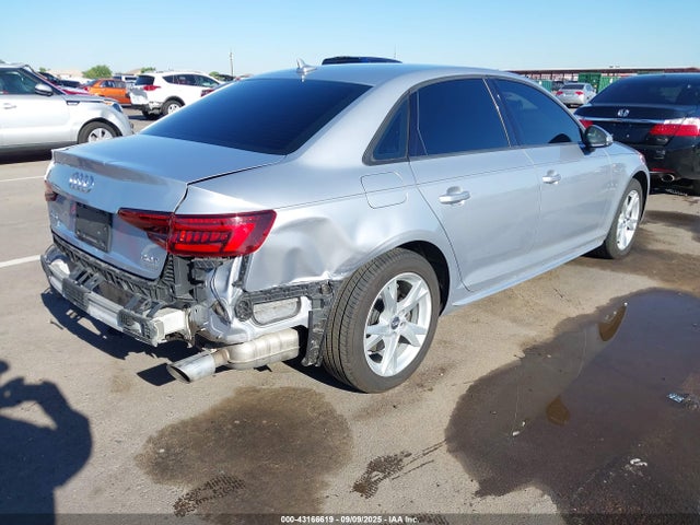 Audi A4 2018 WAUKMAF43JA029014 Image 4