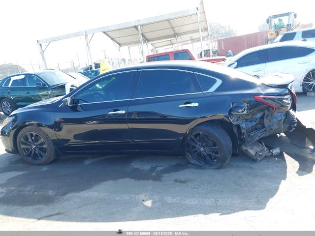 1N4AL3AP8HC186055 Nissan Altima