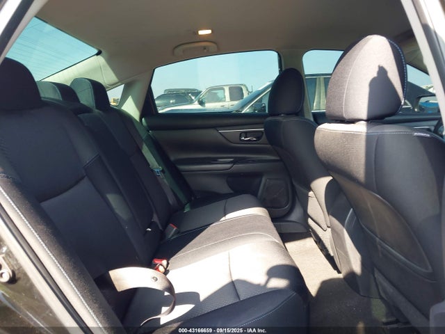 1N4AL3AP8HC186055 Nissan Altima