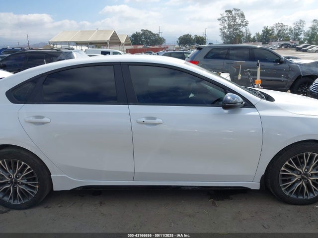 3KPF54AD1RE750581 KIA Forte Gt-line