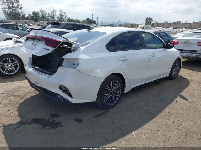 3KPF54AD1RE750581 KIA Forte Gt-line