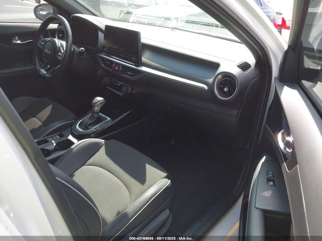 3KPF54AD1RE750581 KIA Forte Gt-line